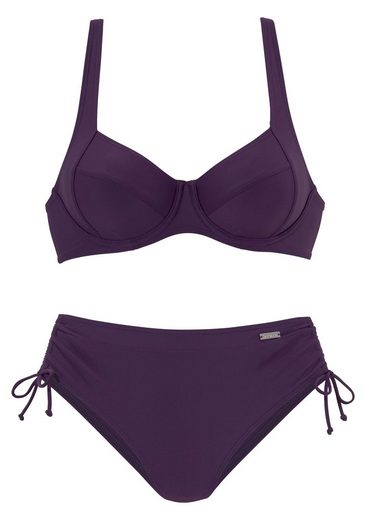 LASCANA Bügel-Bikini mit seitlich geraffter Bikinihose mehr Blitzverkäufe