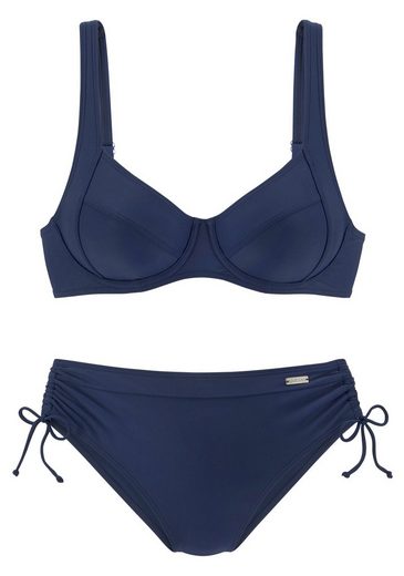 LASCANA Bügel-Bikini mit seitlich geraffter Bikinihose mehr Blitzverkäufe