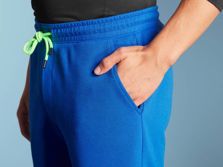 CRIVIT Herren Sweatshorts mit HeiQ Mint Technologie Bestseller