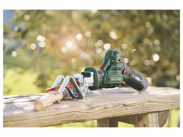 PARKSIDE® 12V Akku-Astsäge »PAAS 12 A2«, ohne Akku und Ladegerät Fabrikladen