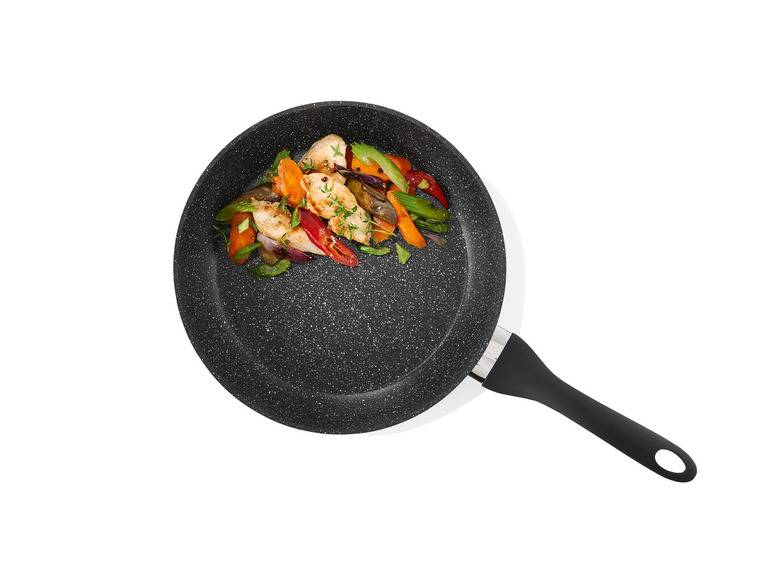 ERNESTO® Aluminium-Pfanne / -Wok, 28 cm, in Granitoptik Exklusive Angebote