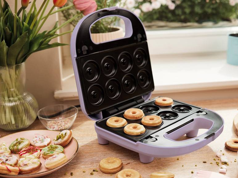 SILVERCREST® KITCHEN TOOLS Waffeleisen »SWEW 750 D4«, mit Wechselplatten Günstig kaufen