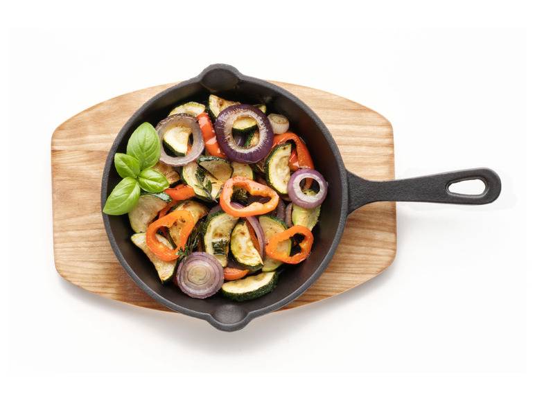 MÄSER Mini Gusseisenpfanne, Ø 16 cm, mit Servierbrett Sonderangebot der Fabrik