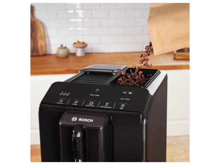 BOSCH Kaffeevollautomat »VeroCup TIE20109«, mit Milchaufschäumer + ERNESTO® 2er Set Tassen mit Untertasse Discount Store für neue Produkte