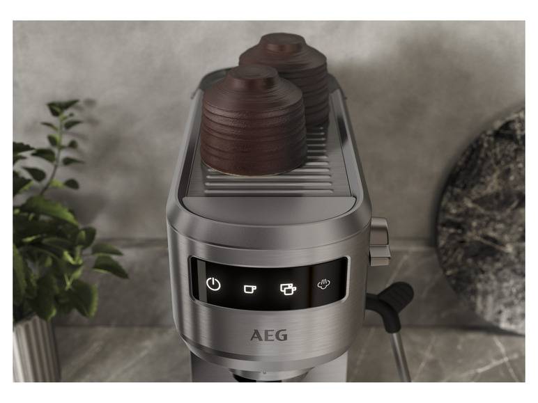 AEG Gourmet 6 Espresso Siebträgermaschine »EC6-1-6ST«, 1350 W Flash Sale