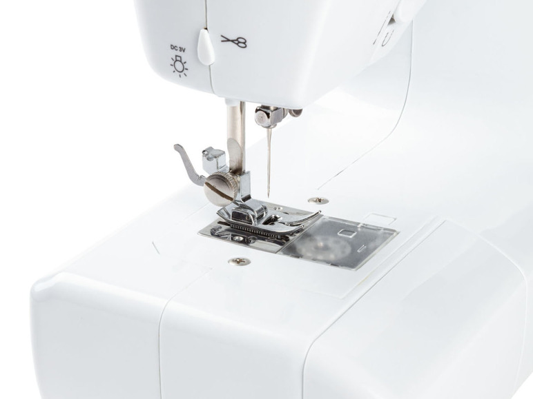 Ufesa Nähmaschine »SW3003 Performance«, mit LCD-Display Zeitbegrenzte Promotion