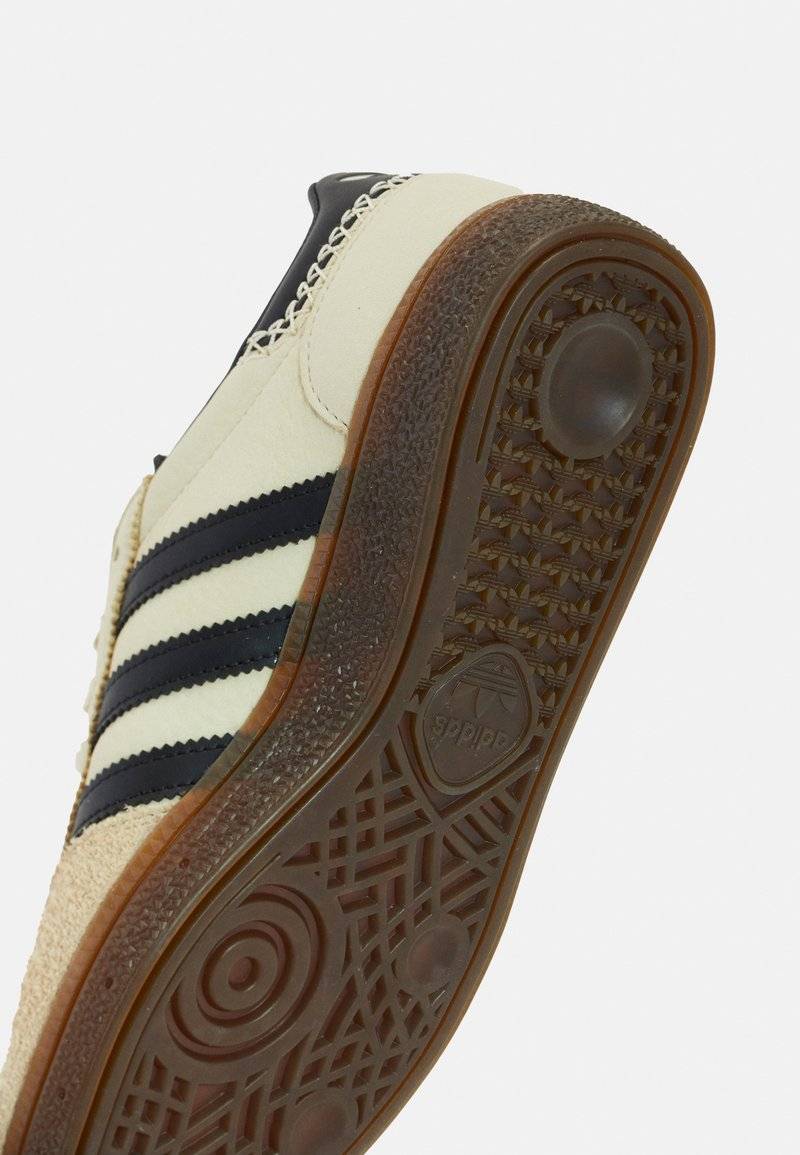 ﻿adidas Originals adidas Originals HANDBALL SPEZIAL UNISEX - Trainers Nur noch ein Tag übrig