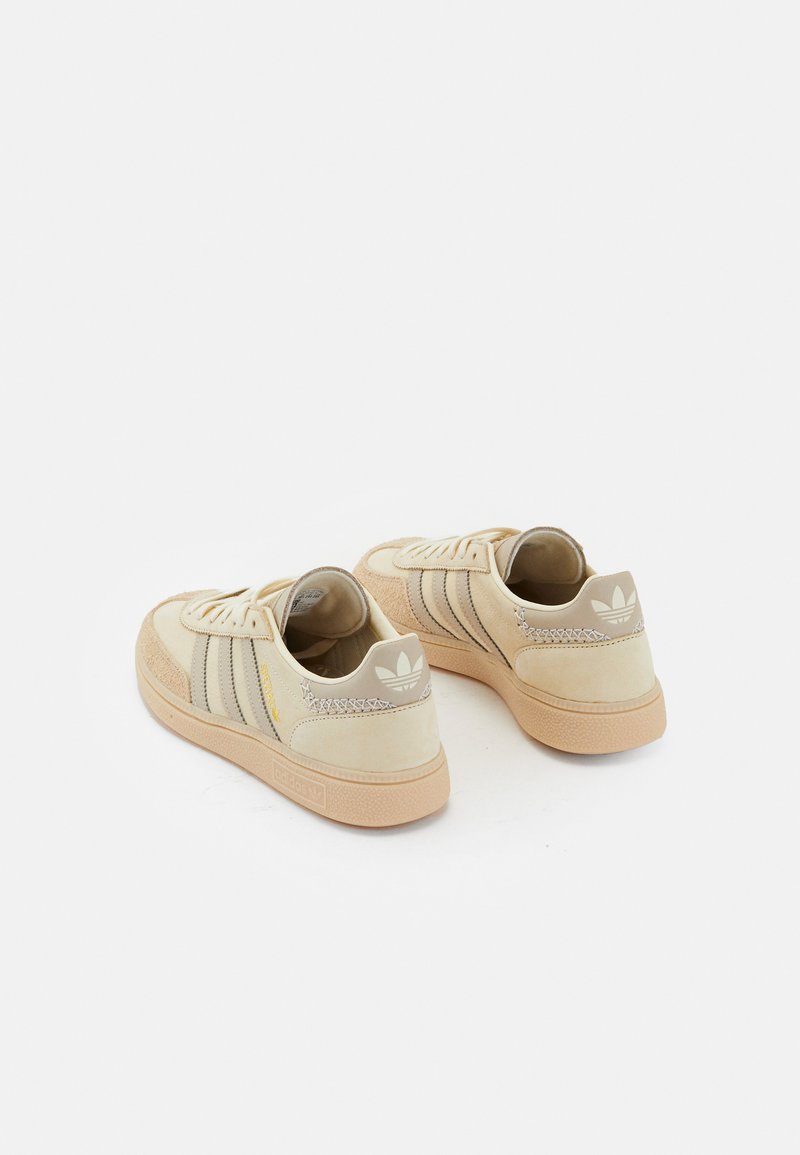 adidas Originals adidas Originals HANDBALL SPEZIAL UNISEX - Trainers 2025