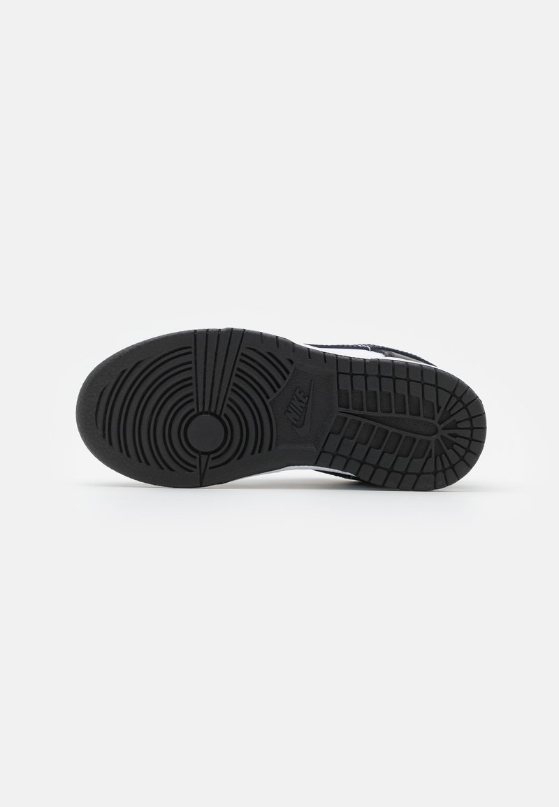 Nike Sportswear Nike Sportswear DUNK LOW BP - Trainers im Angebot