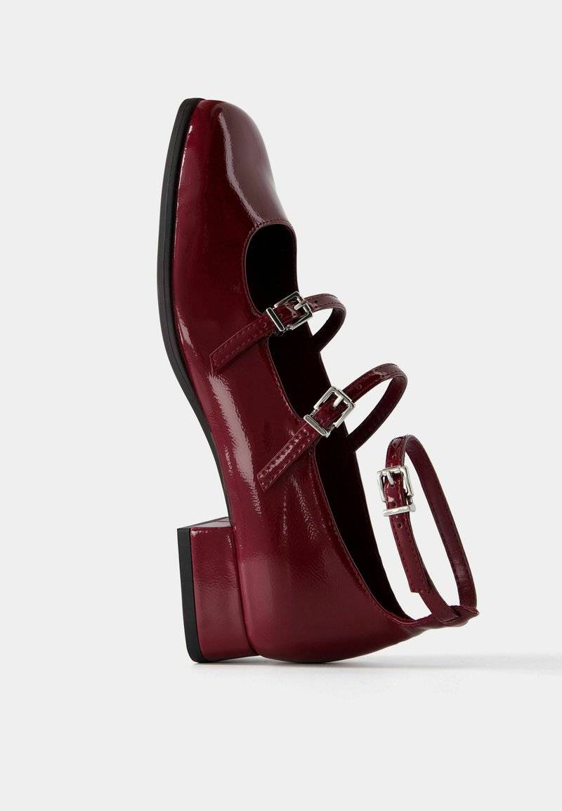 Bershka Bershka MARY JANES - Ankle strap ballet pumps - dark red Schlussverkauf