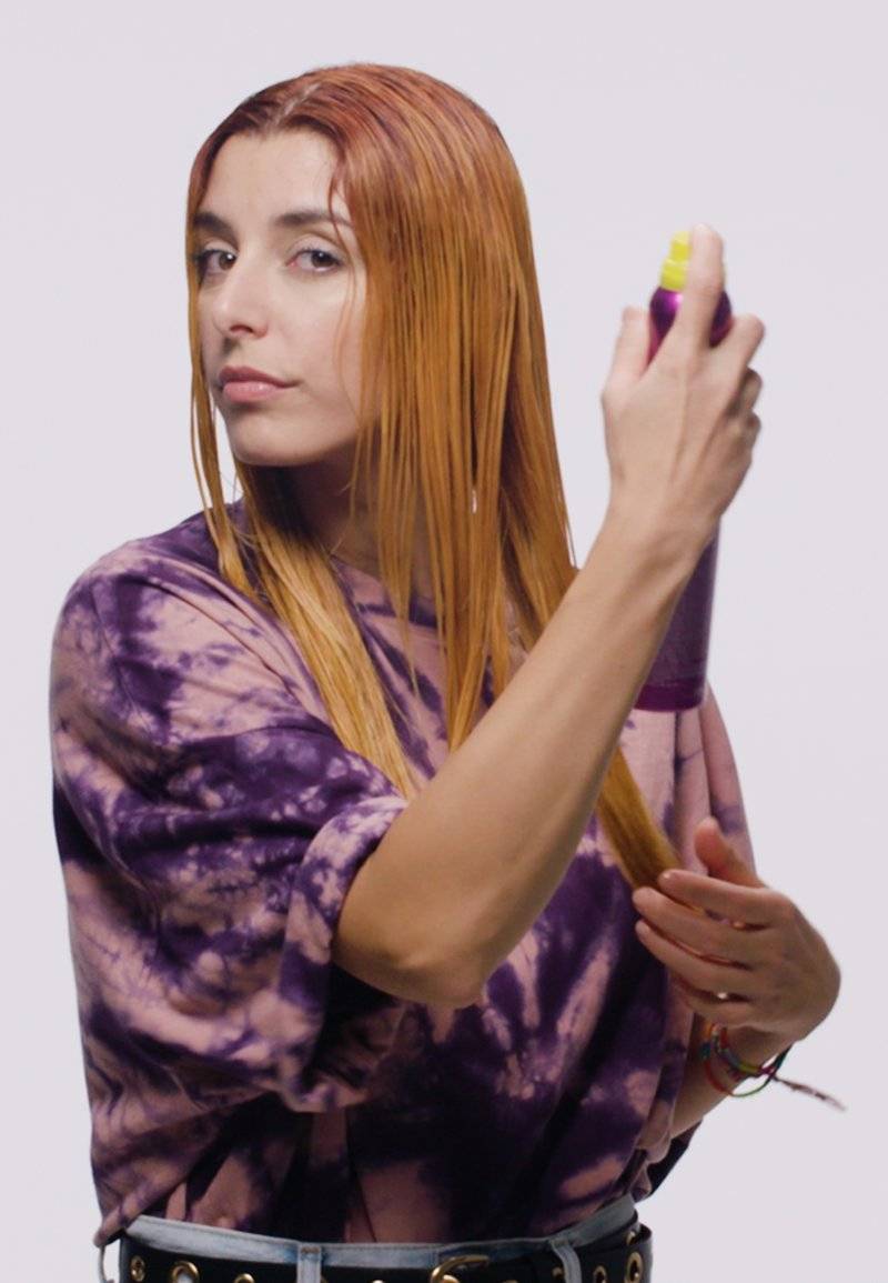 Tigi Tigi BED HEAD QUEEN FOR A DAY AEROSOL - Hair styling Neuheiten