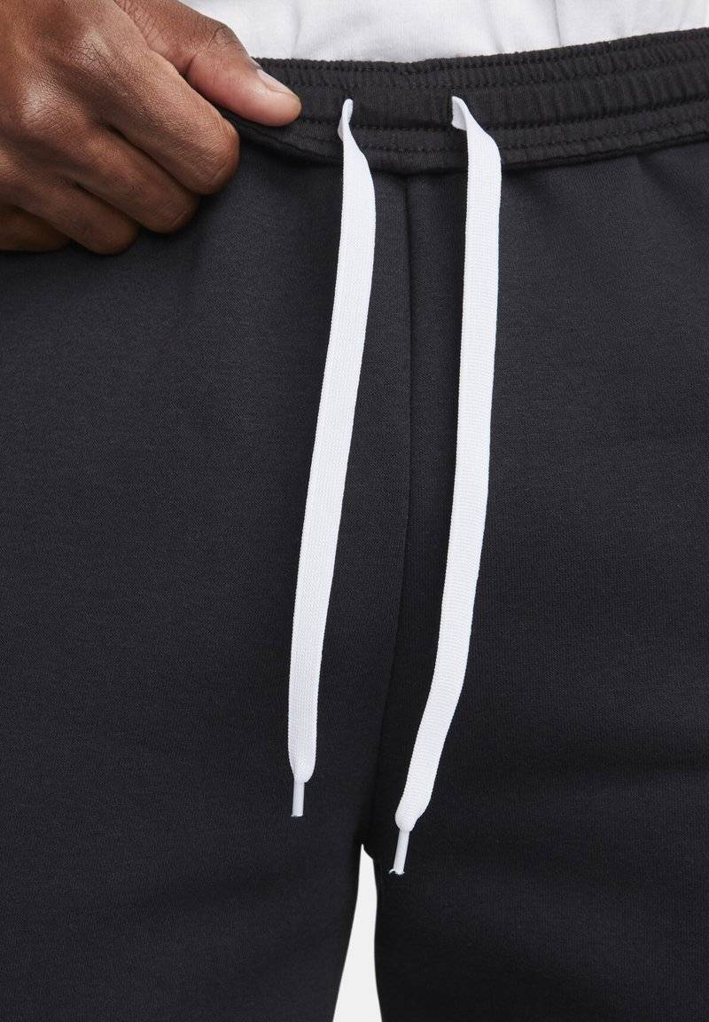 Nike Performance Nike Performance M NK FLC PARK20 PANT KP - Tracksuit bottoms Neueste Stile