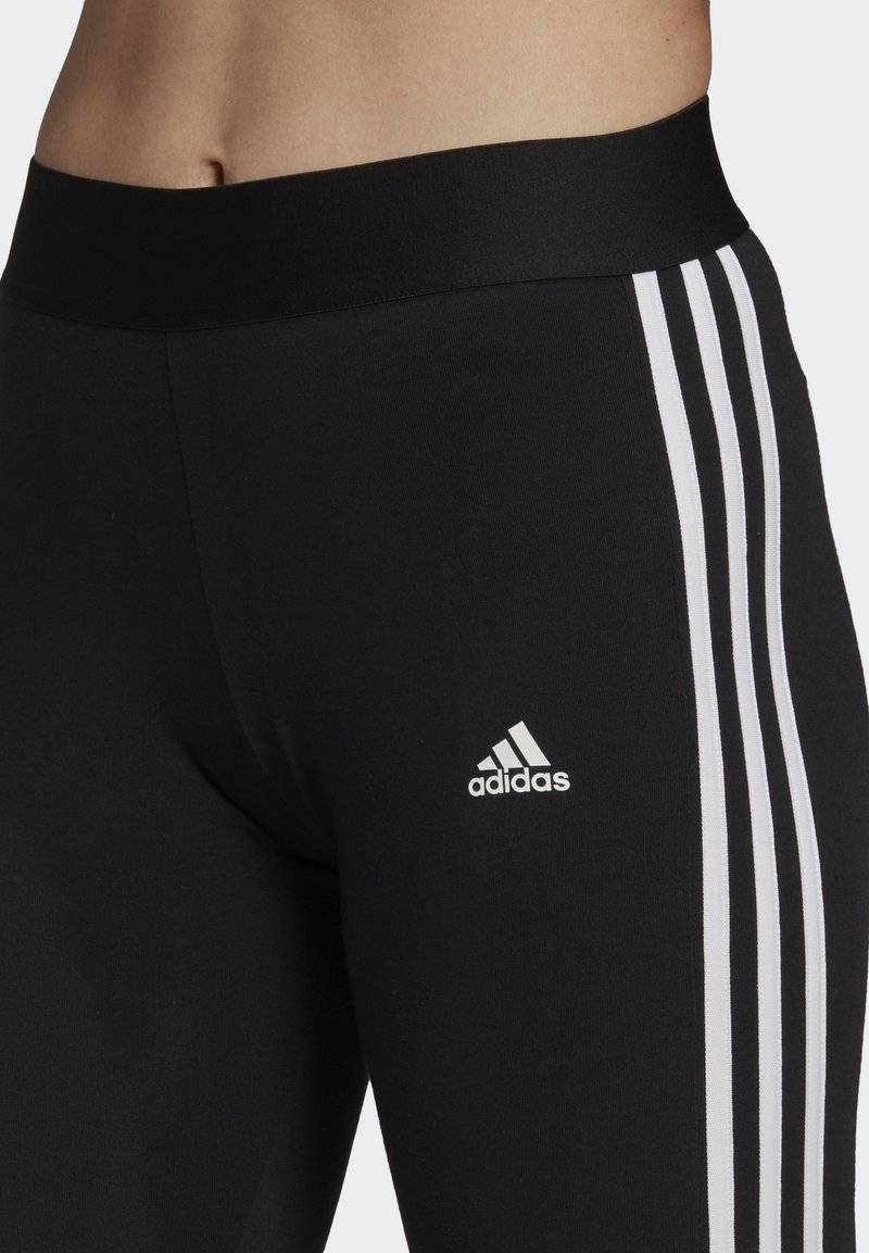 adidas Sportswear adidas Sportswear 3 STRIPES - Leggings 50% Rabatt für begrenzte Zeit