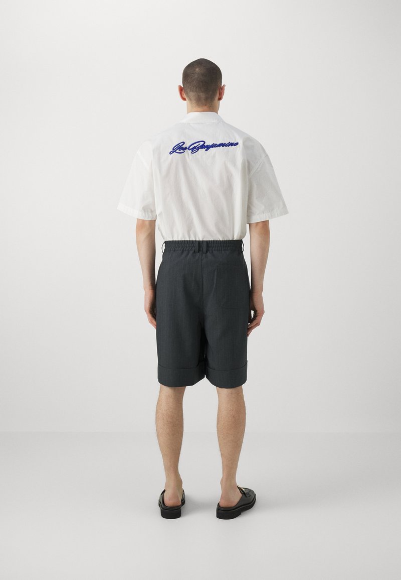 Les Benjamins Les Benjamins UNISEX - Shorts - black Neueste Mode