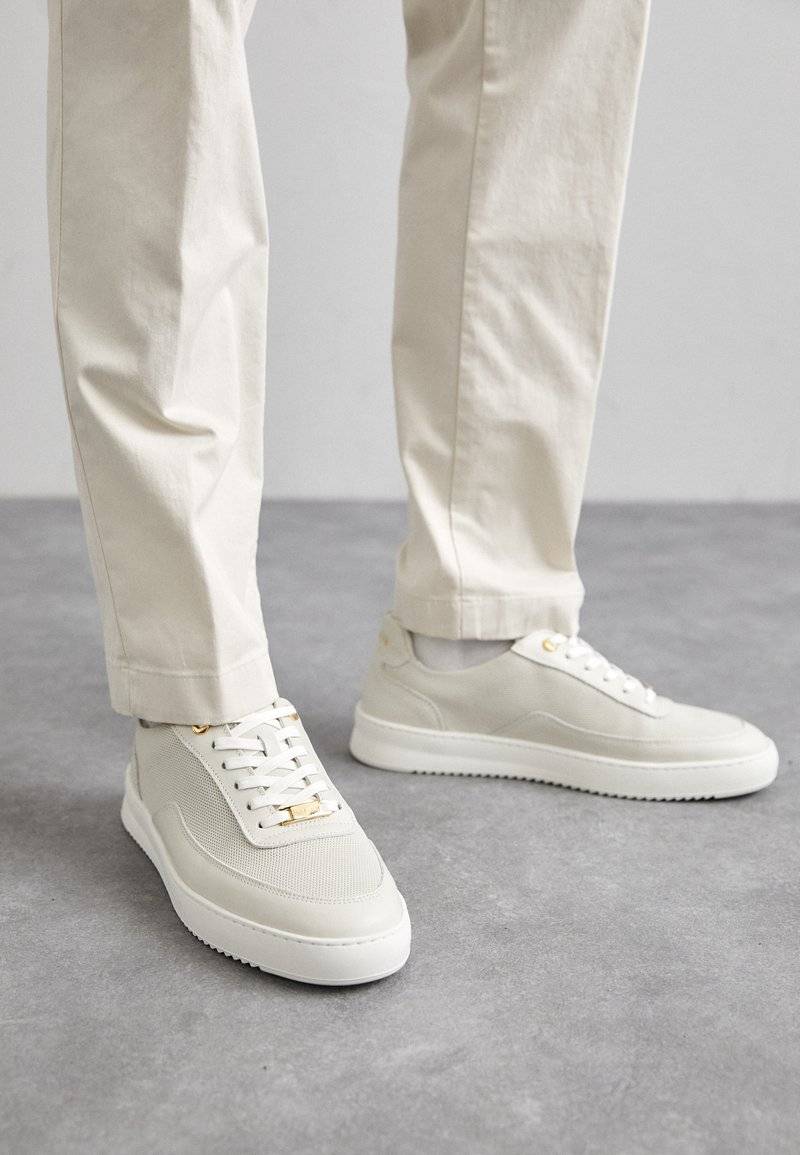 Filling Pieces Filling Pieces MONDO ATEN UNISEX - Trainers - white Exklusive Angebote