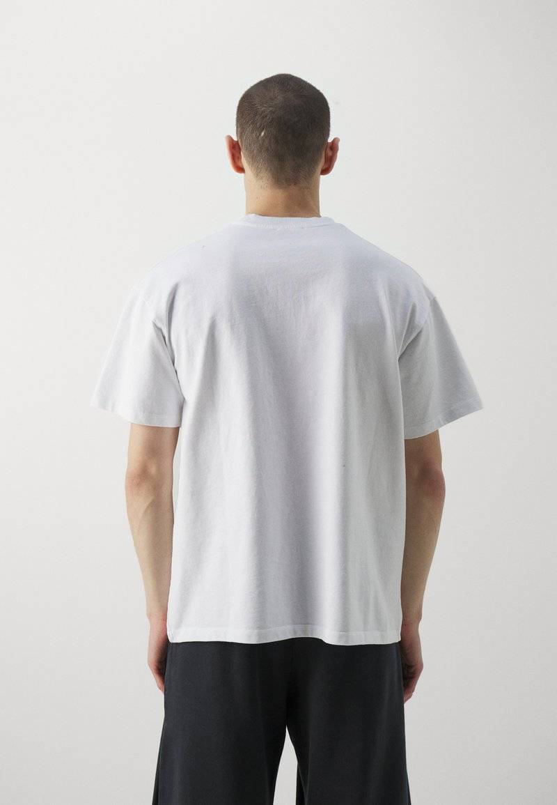 AVAVAV AVAVAV OLD LADY UNISEX - Basic T-shirt - blanc Tiefpreis