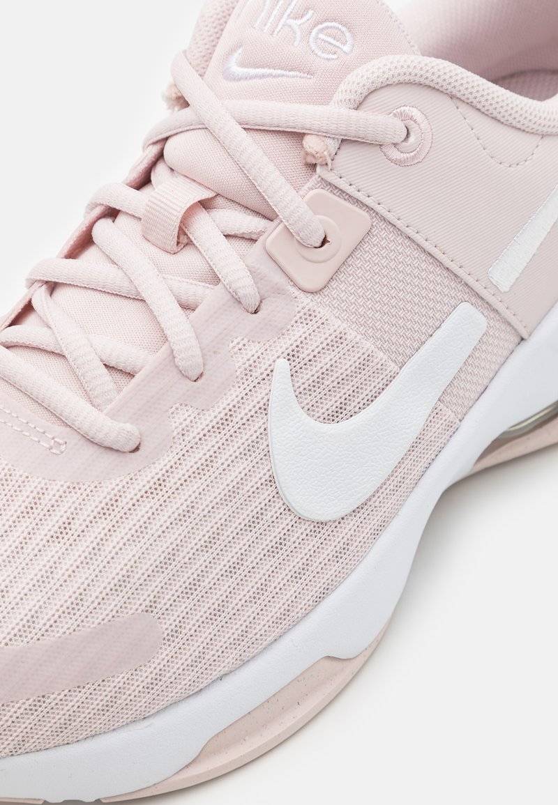 Nike Performance Nike Performance ZOOM BELLA 6 - Training shoe Günstig kaufen
