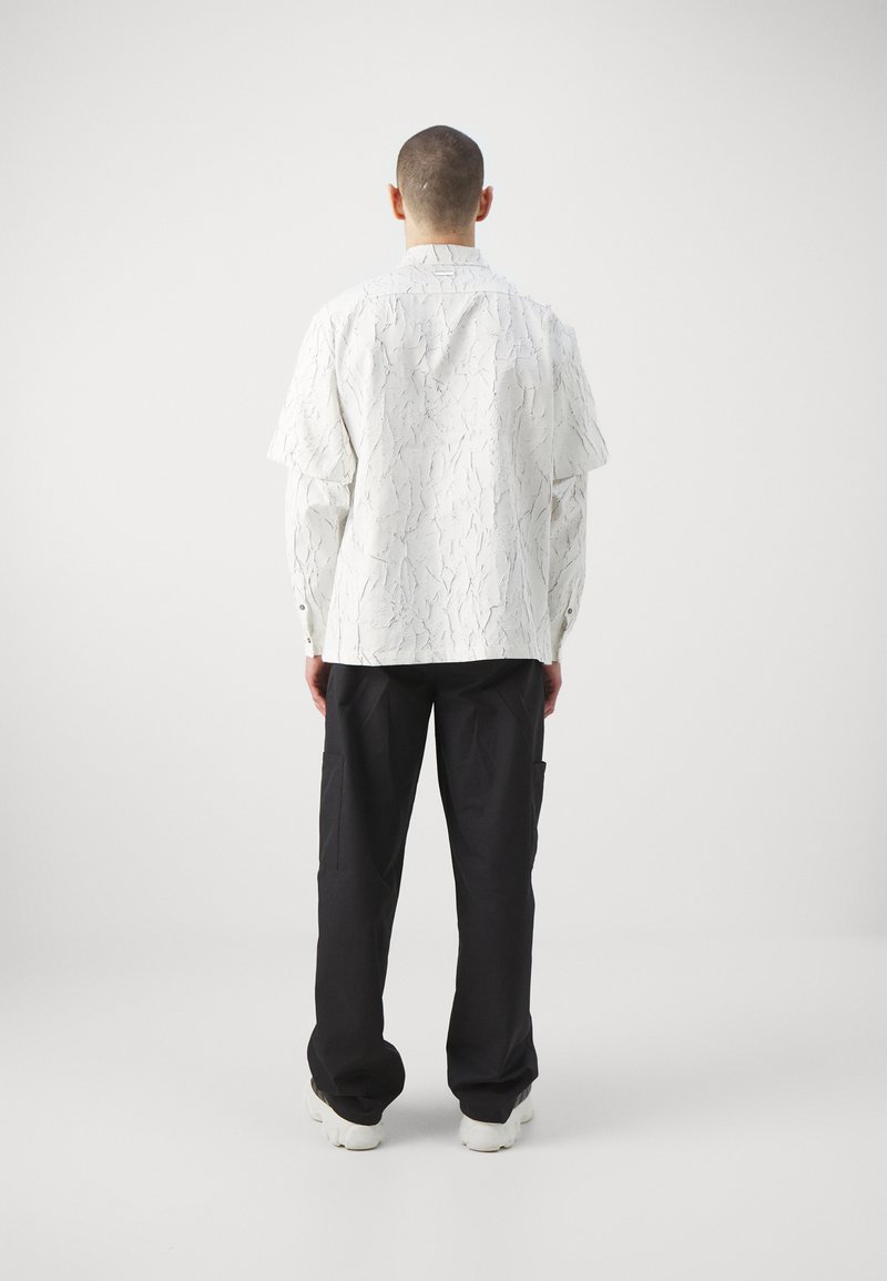 Han Kjøbenhavn Han Kjøbenhavn WRINKLE TWO LAYERED UNISEX - Shirt - white Rabatte dieses Monats
