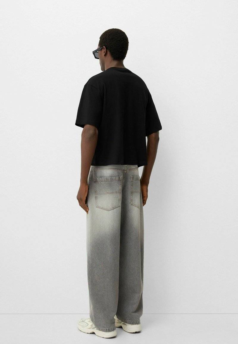 Bershka Bershka Relaxed fit jeans - light grey Fabrikpreis