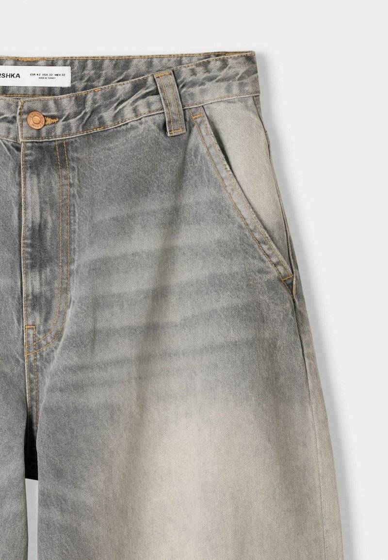 Bershka Bershka Relaxed fit jeans - light grey Fabrikpreis