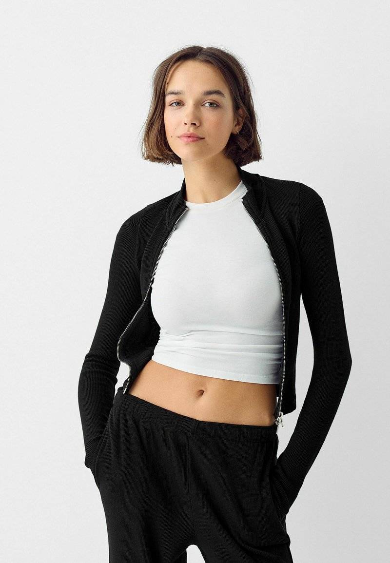 Bershka Bershka LONG SLEEVE - Cardigan - black Muttertagsangebot
