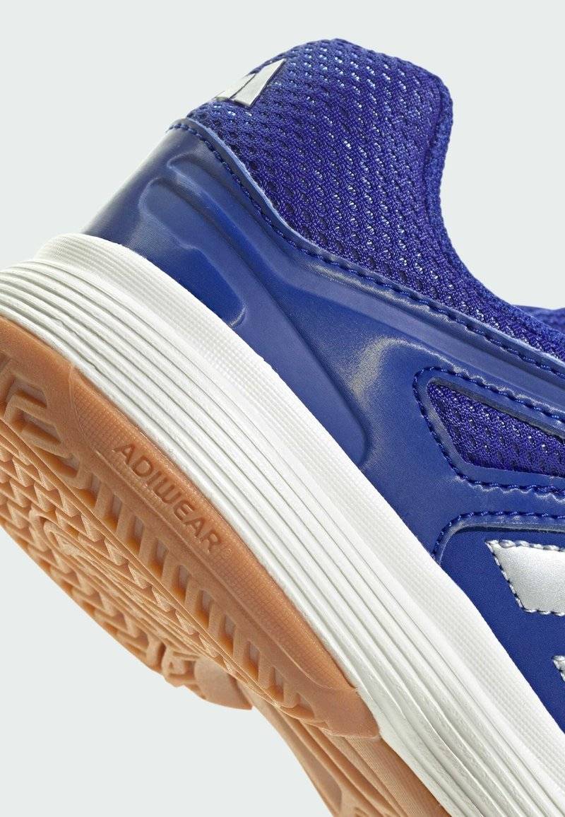adidas Performance adidas Performance SPEEDCOURT INDOOR KIDS - Stability running shoes - lucid blue silver metallic gum Neueste Mode