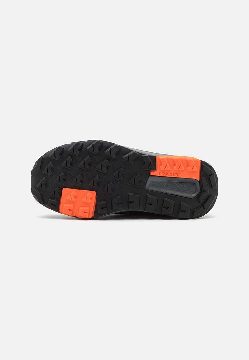 Adidas Terrex Adidas Terrex TERREX TRAILMAKER MID RAIN.RDY HIKING - Hiking shoes Neuheiten