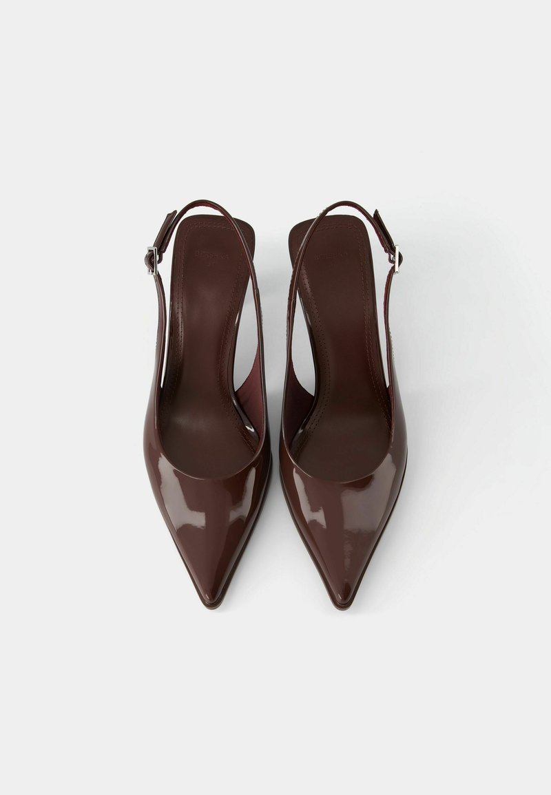 Bershka Bershka KITTEN HEEL - Classic heels - brown Günstig kaufen