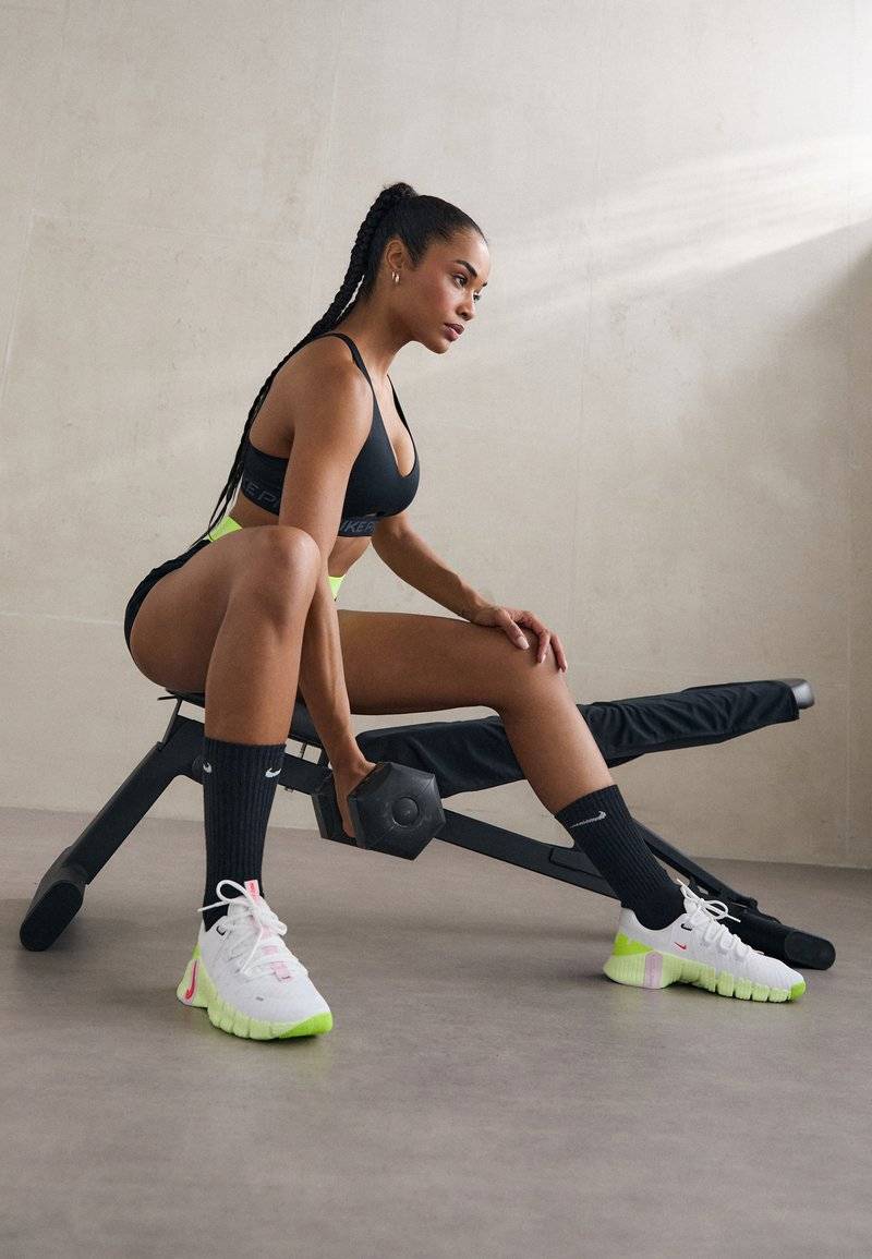 Nike Performance Nike Performance FREE METCON 5 - Training shoe Preisnachlass
