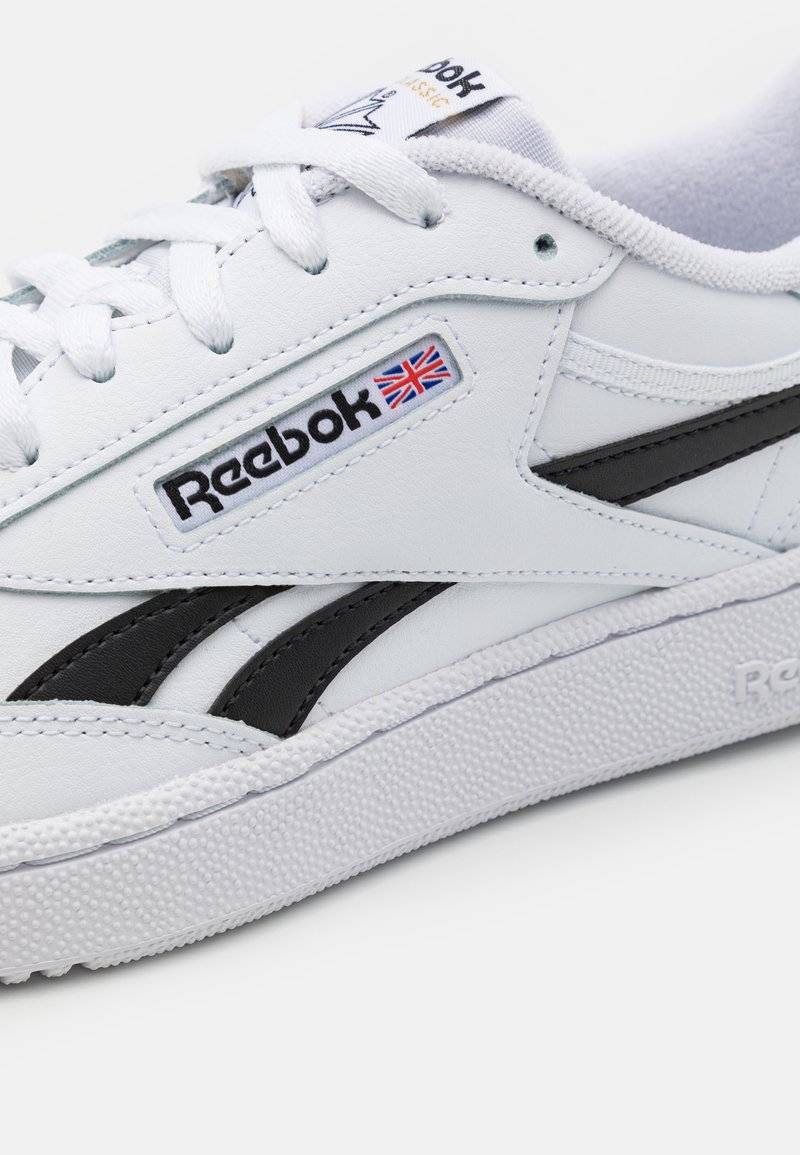 Reebok Classic Reebok Classic CLUB C REVENGE - Trainers Osterangebot