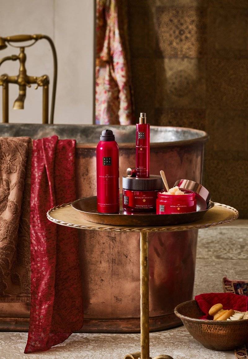 Rituals Rituals HAIR & BODY MIST THE RITUAL OF AYURVEDA - SWEET & NUTTY - SWEET ALMOND & INDIAN ROSE - Body spray Zeitlich begrenztes Angebot