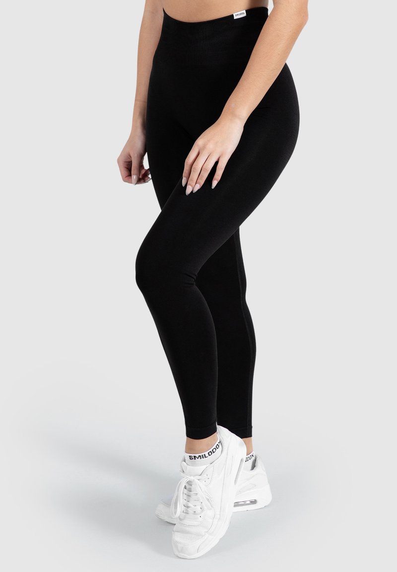 Smilodox Smilodox AMAZE SCRUNCH - Leggings - schwarz Speichern exportieren