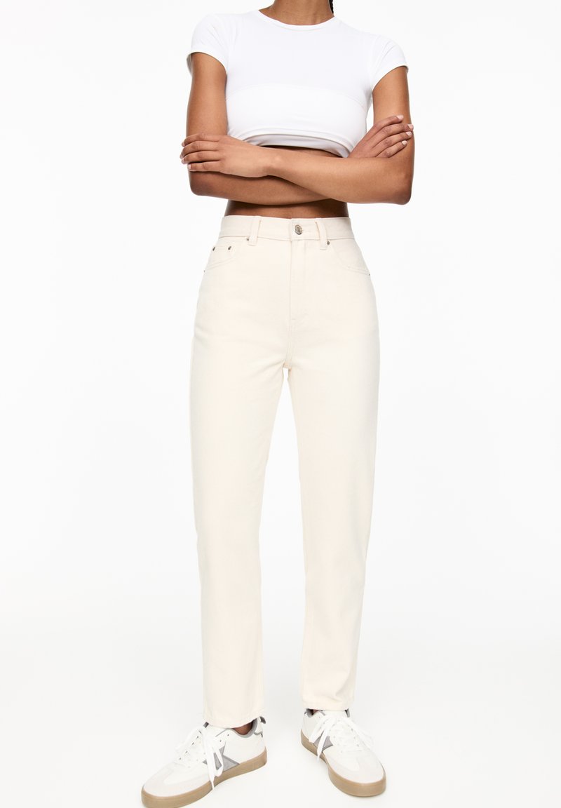 PULL&BEAR PULL&BEAR MOM - Slim fit jeans - beige Versandkostenfrei