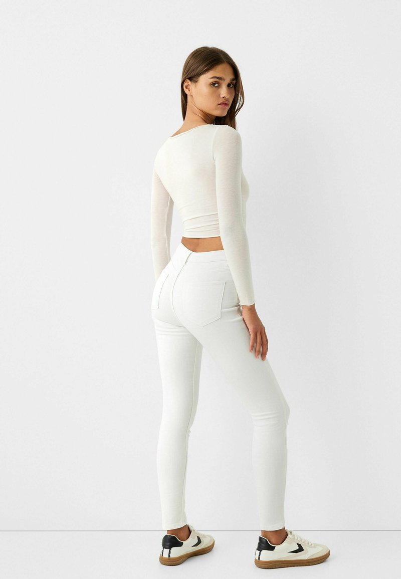 Bershka Bershka SUPER - Jeans Skinny Fit - white Weihnachtsangebot