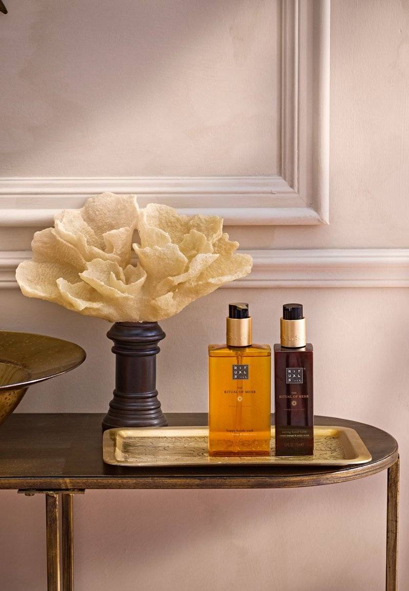 Rituals Rituals HAND WASH THE RITUAL OF MEHR - CITRUS / WOODY - SWEET ORANGE & CEDARWOOD - Liquid soap Heißer Verkauf