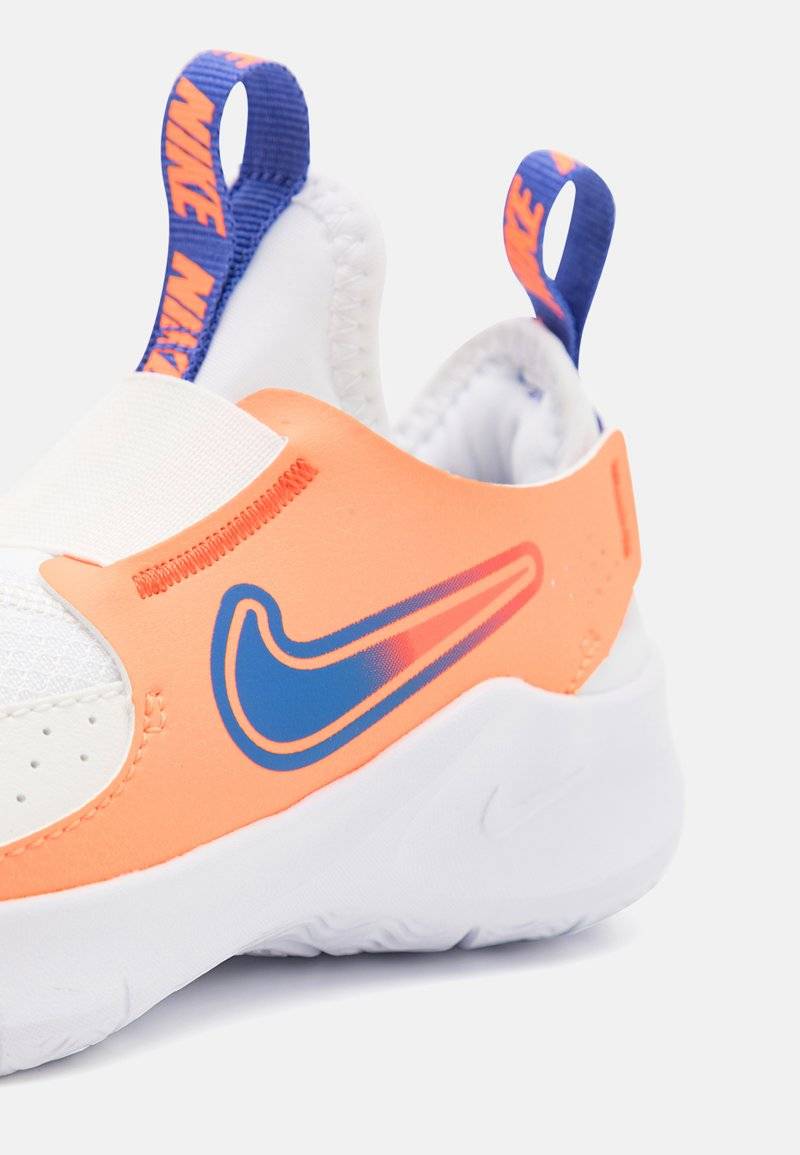 Nike Performance Nike Performance FLEX RUNNER 3 UNISEX - Competition running shoes Im Verkauf