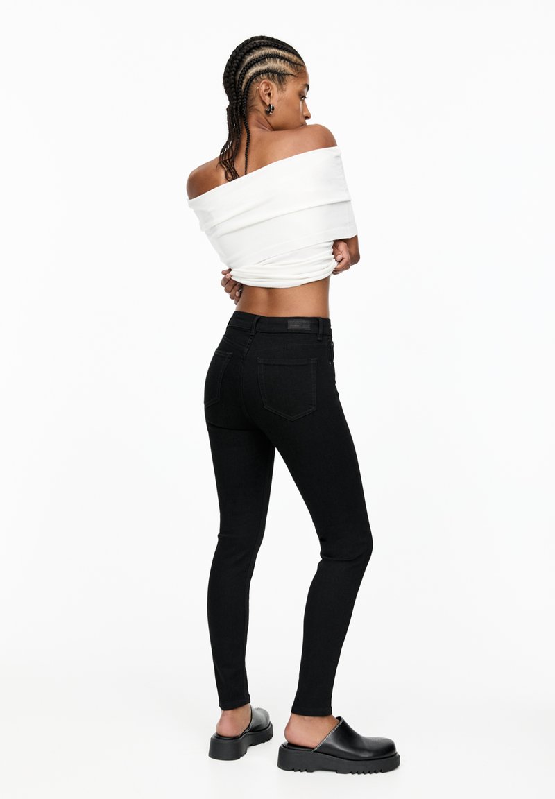 PULL&BEAR PULL&BEAR MID-RISE - Jeans Skinny Fit - black Saisonale Angebote