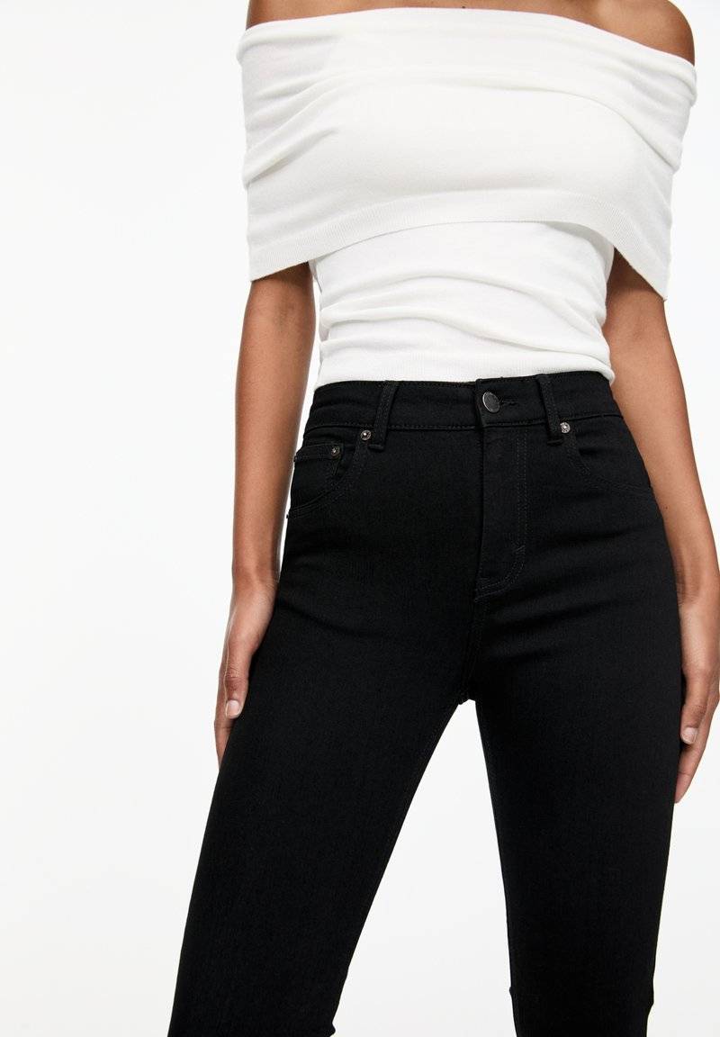PULL&BEAR PULL&BEAR MID-RISE - Jeans Skinny Fit - black Saisonale Angebote
