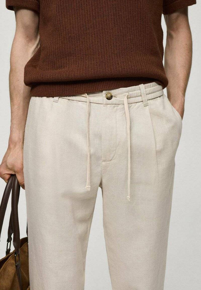 Mango Mango ROMELINO - Trousers - ecru Kauf eins, bekomm eins gratis