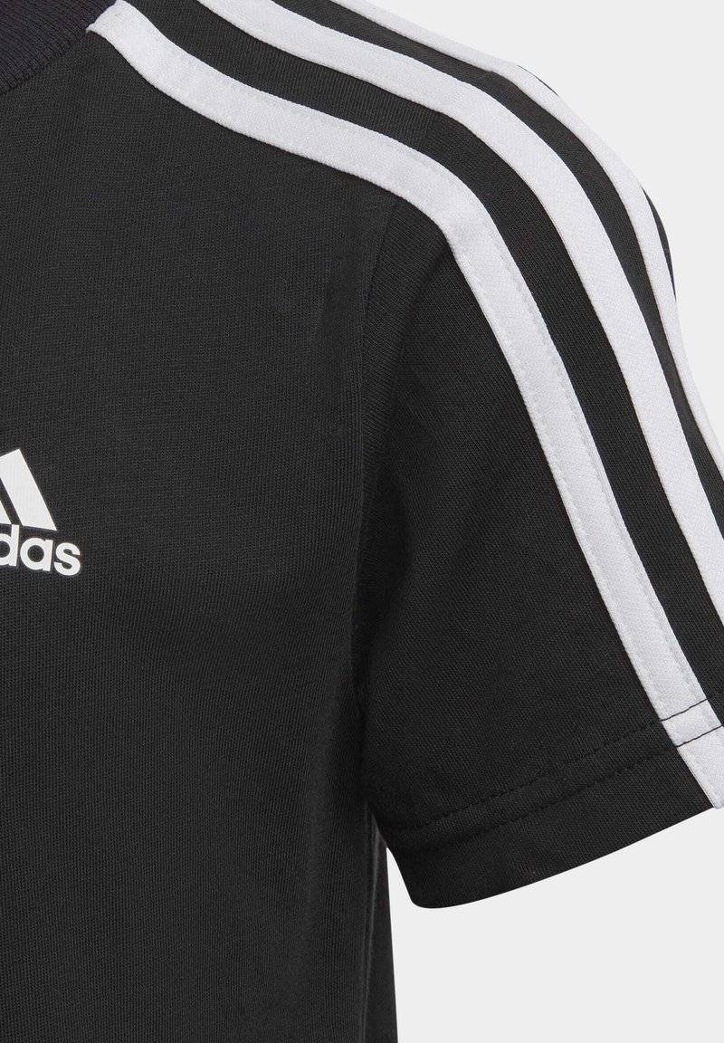 adidas Performance adidas Performance TEE UNISEX - Print T-shirt - black white Verkauf