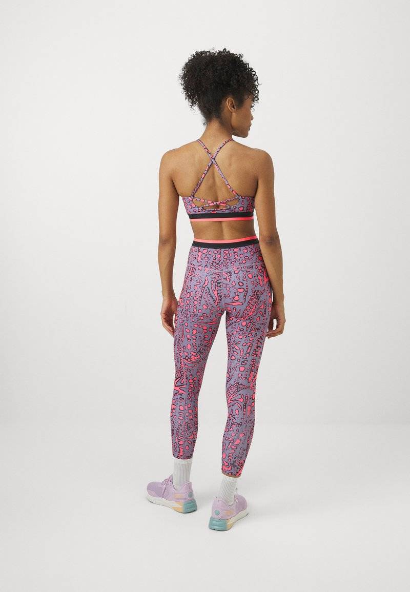Puma Puma HYPERNATURAL 7/8 - Leggings - sunset glow Blitzverkäufe