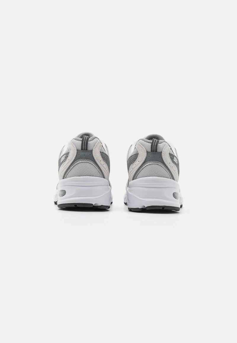New Balance New Balance MR530 UNISEX - Trainers - light grey Cyber Monday