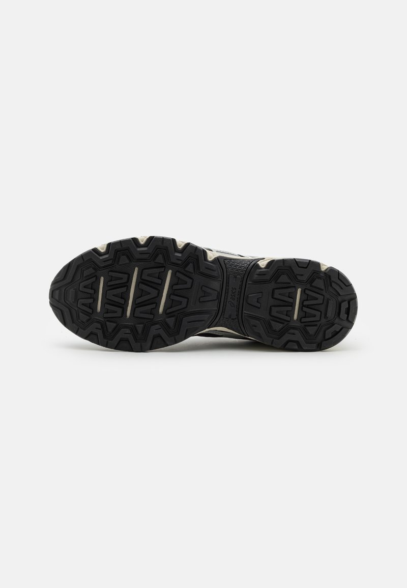 ASICS SportStyle ASICS SportStyle GEL-VENTURE 6 UNISEX - Trainers - black Räumungsverkauf