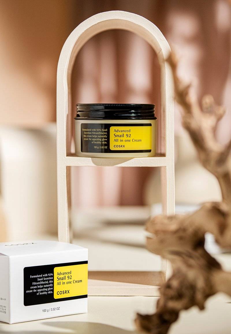 COSRX COSRX ADVANCED SNAIL 92 ALL IN ONE CREAM - Face cream Bis zu 50% Rabatt