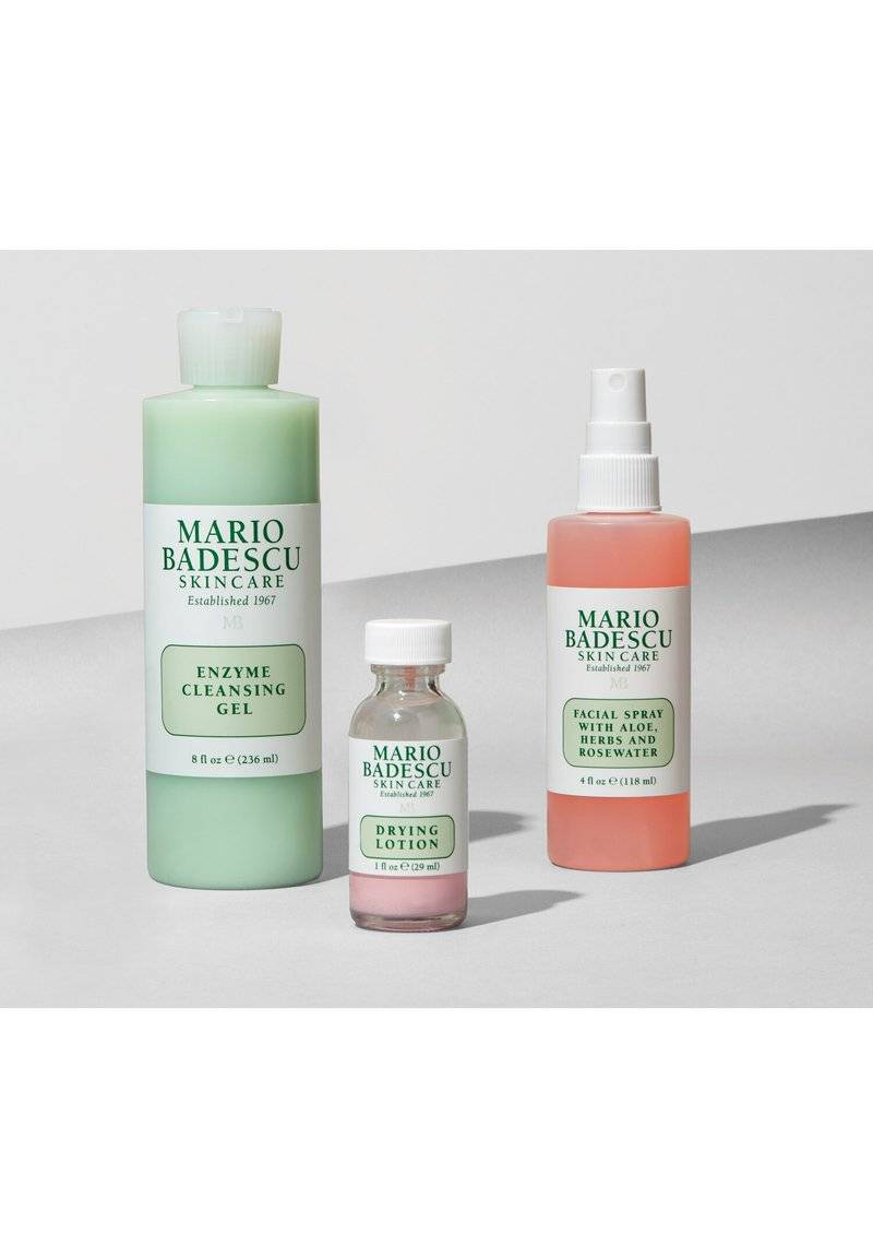 Mario Badescu Mario Badescu FACIAL SPRAY ALOE, HERBS & ROSEWATER - Setting spray & powder Sonderangebot der Fabrik