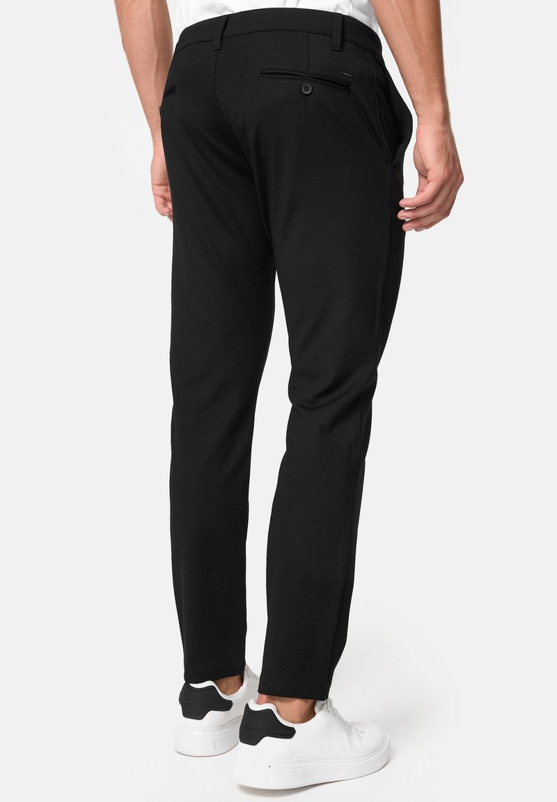 INDICODE JEANS INDICODE JEANS SUPER STRETCH RODEKRO - Chinos - black Begrenzt auf 3 Tage