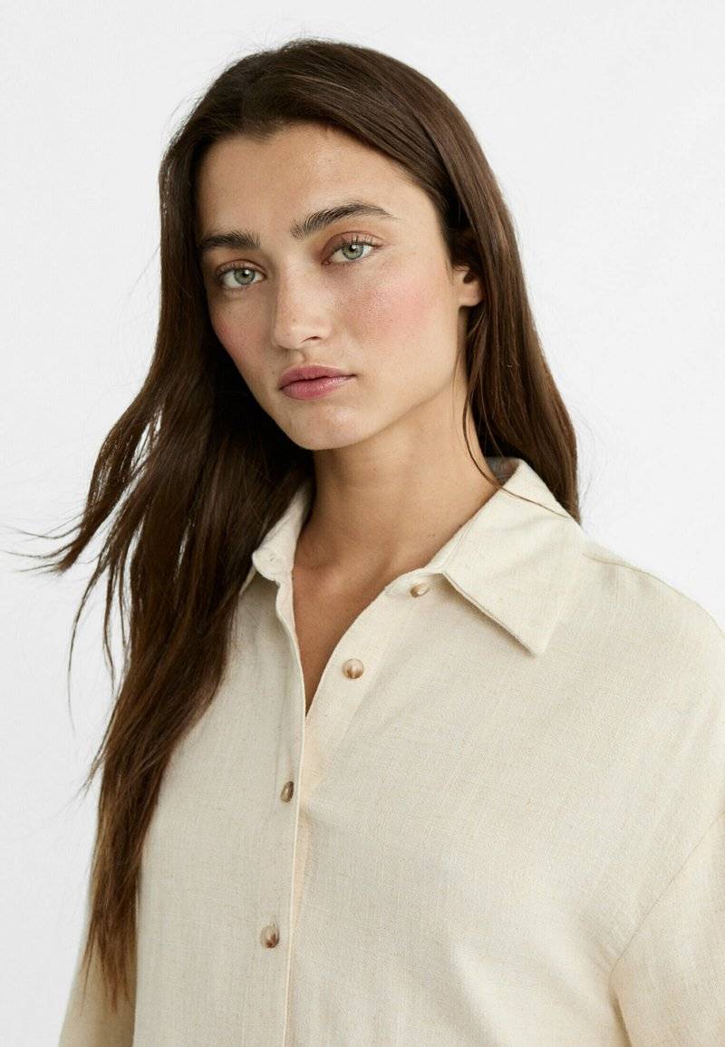 Stradivarius Stradivarius Button-down blouse - stone Hotsell