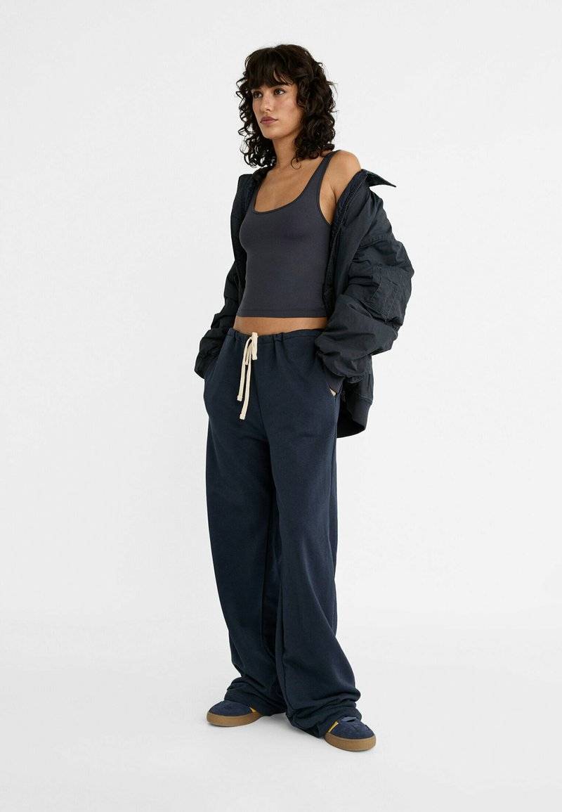 Stradivarius Stradivarius Top - dark blue Großer Ausverkauf