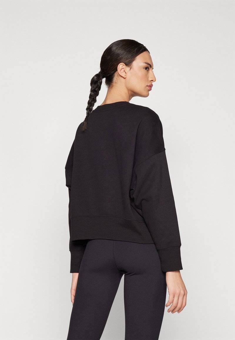 DKNY DKNY VARSITY PUFF LOGO SLEEVE - Sweatshirt Zeitlich begrenztes Angebot