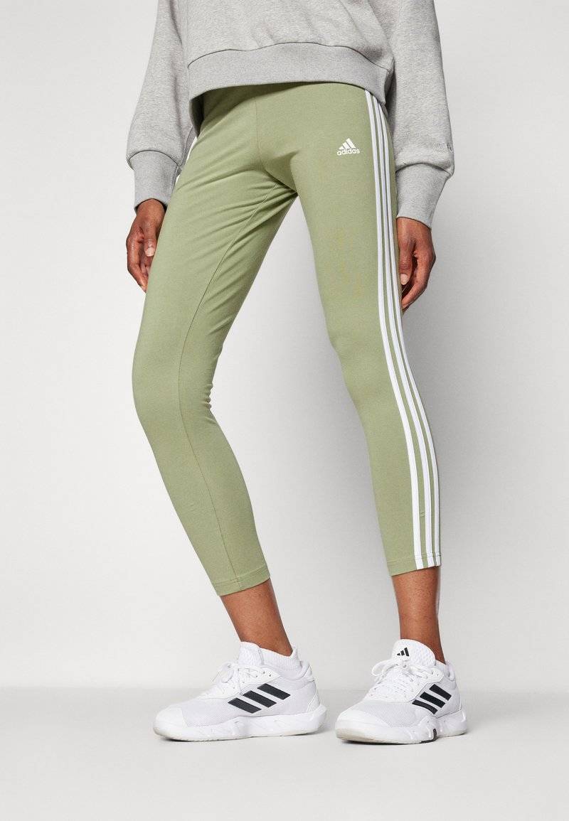 adidas Sportswear adidas Sportswear ESSENTIALS 3 STRIPES HIGH WAISTED - Leggings - tent green Große Rabatte